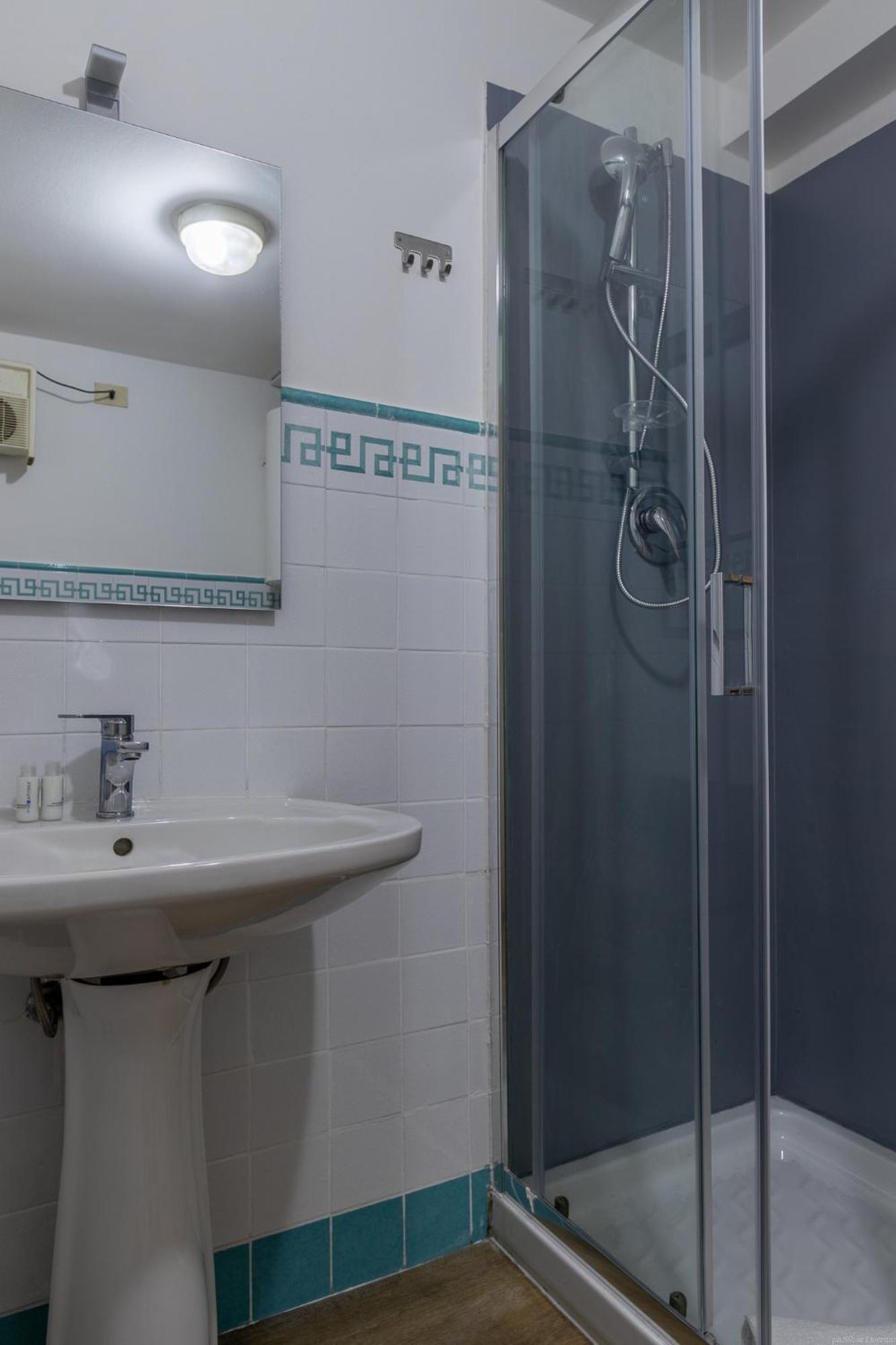 Апартаменты Housmart Moline 20 Болонья Экстерьер фото
