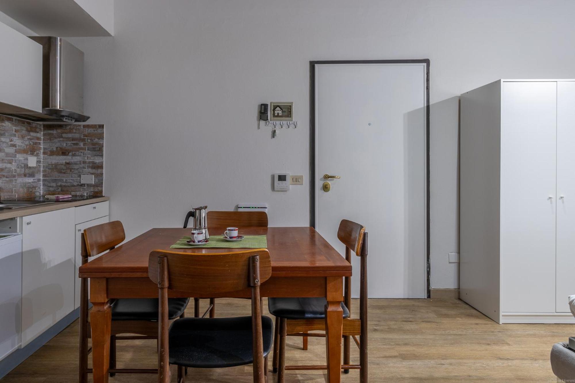 Апартаменты Housmart Moline 20 Болонья Экстерьер фото